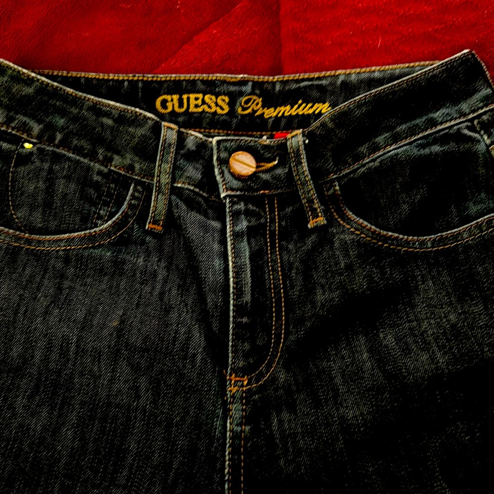 Premium guess jeans. Stretch for the perfect fit.